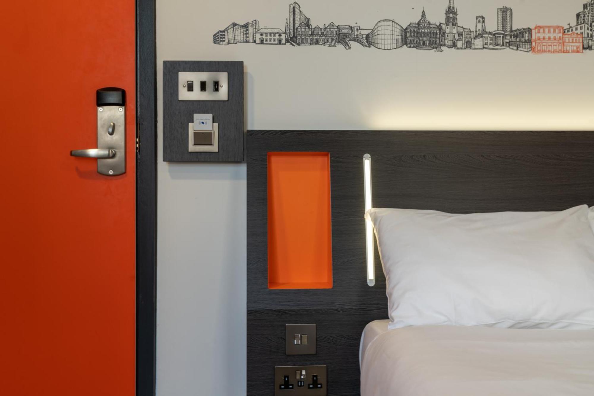 Easyhotel Ipswich Extérieur photo