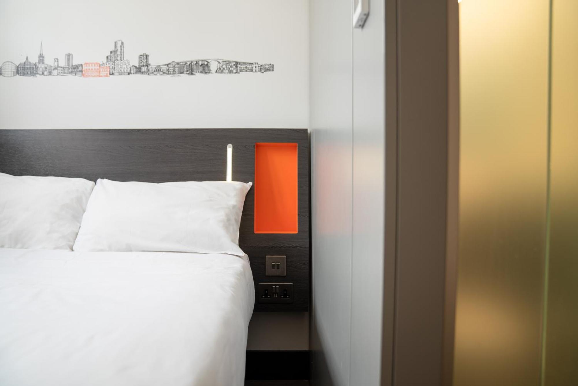 Easyhotel Ipswich Extérieur photo