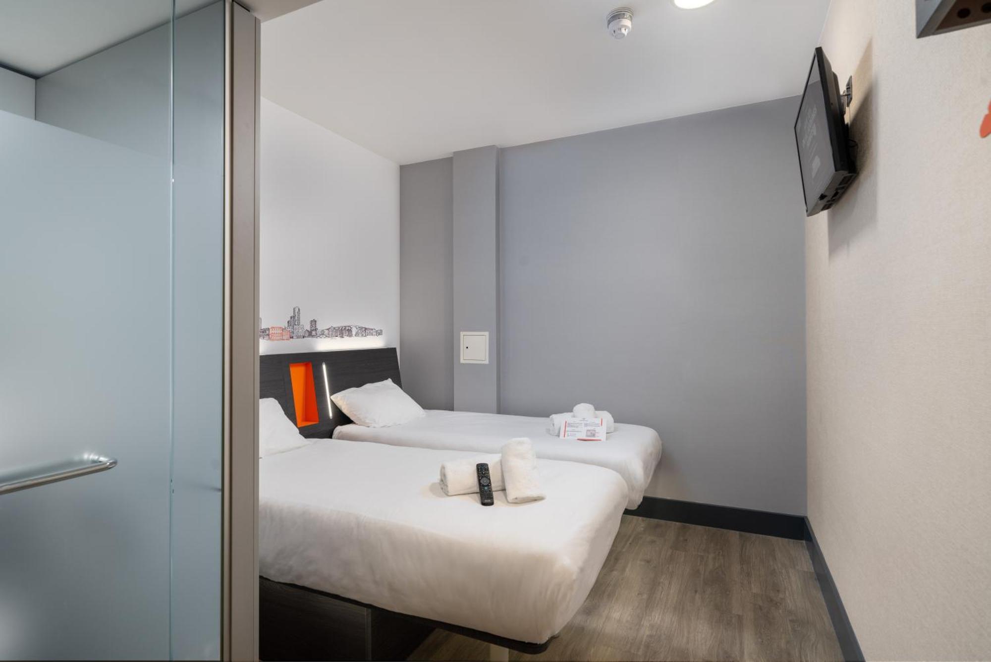 Easyhotel Ipswich Extérieur photo