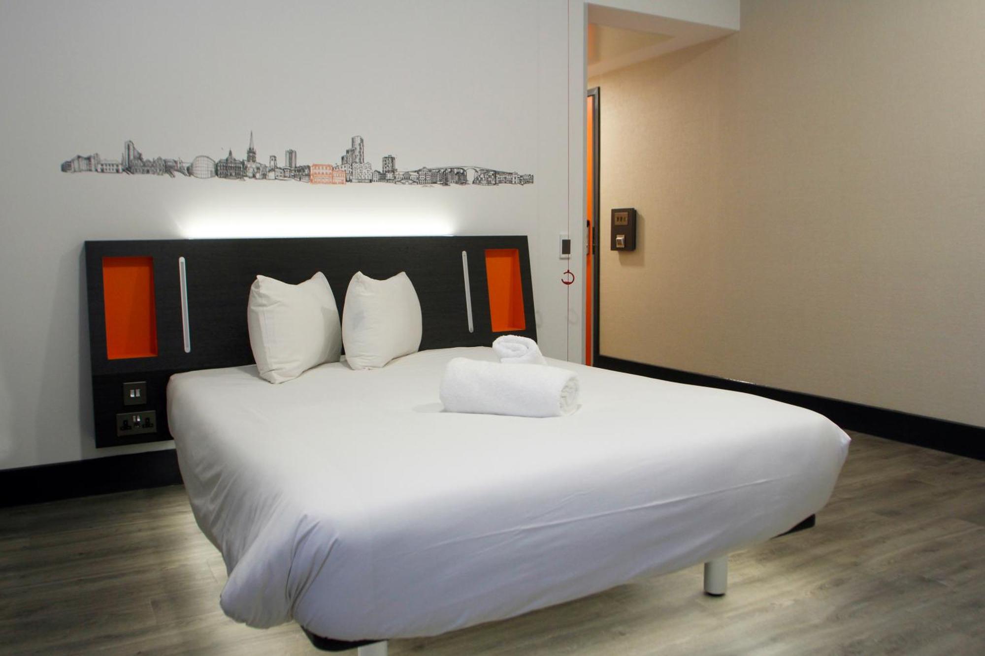 Easyhotel Ipswich Extérieur photo